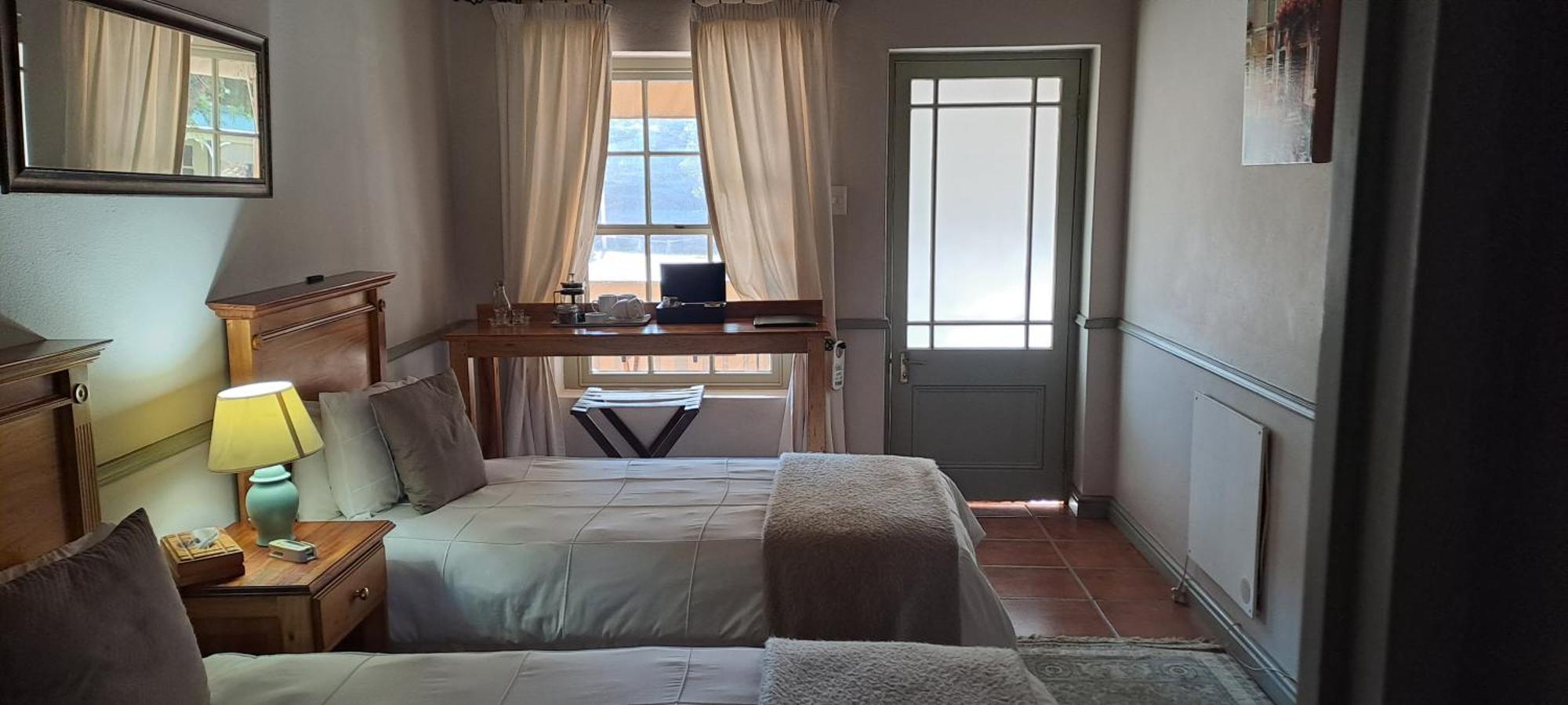 Housemartin Lodge & Self Catering Де-Руст Экстерьер фото